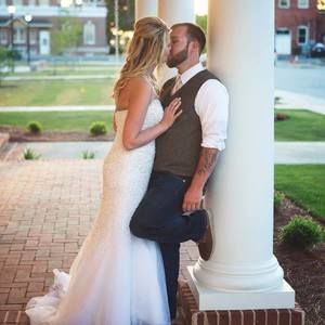 Meet your Posher, Melony